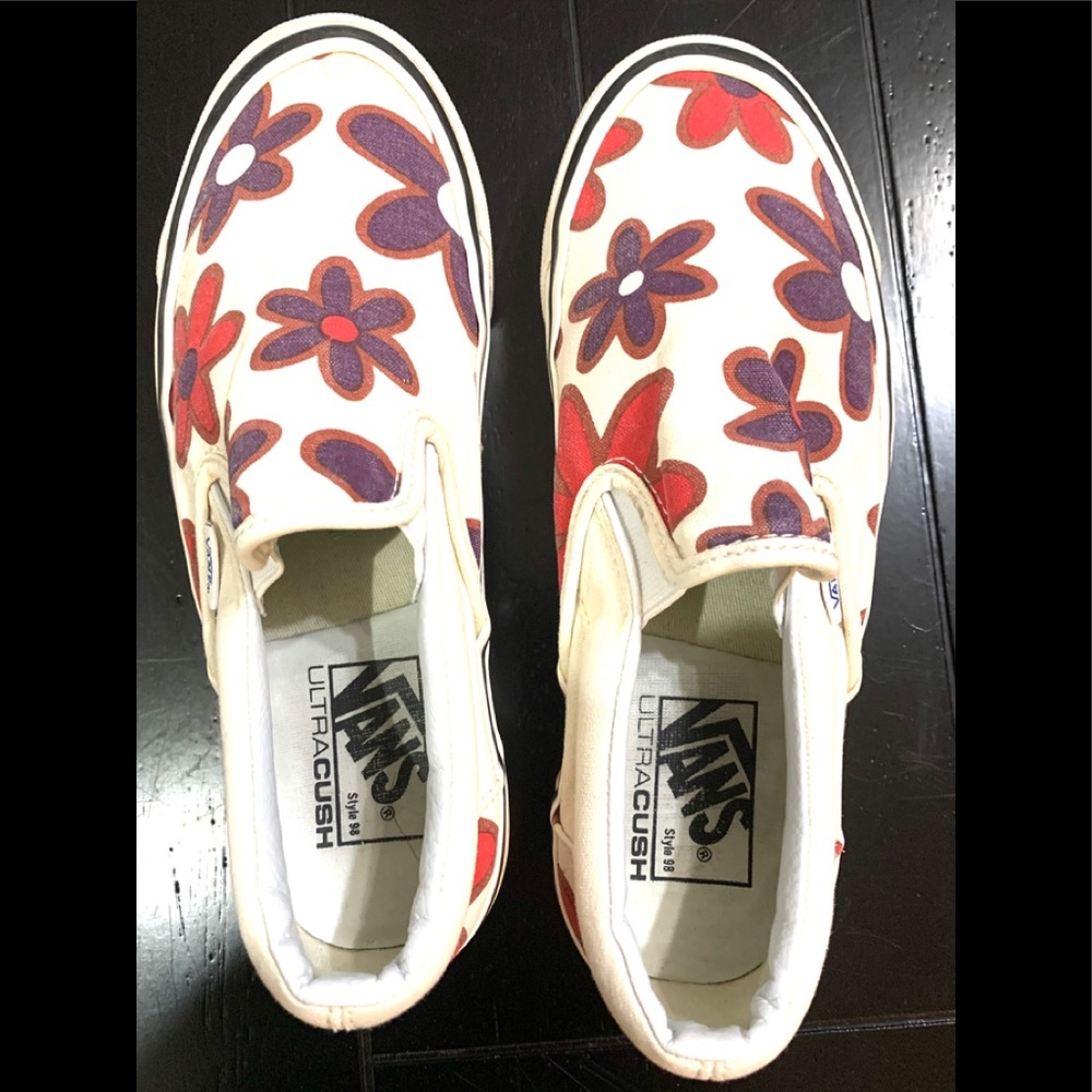 Flower 🌸 POWER vans